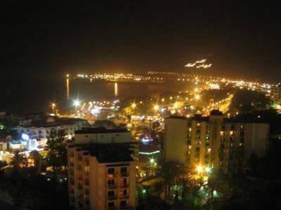                                       AGADIR-TOP